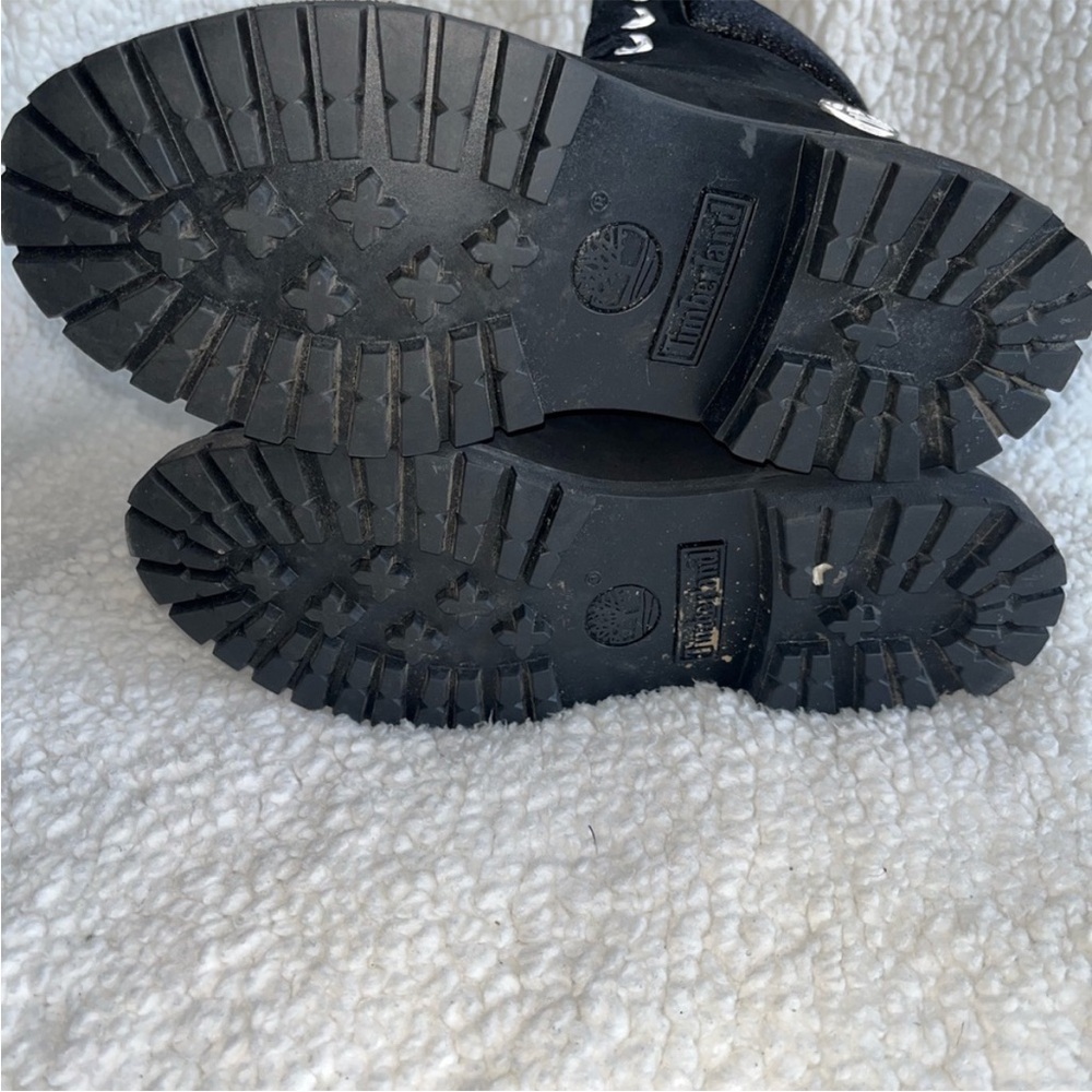 Timberland Black Velvet Women’s Boots - Picture 4 of 8